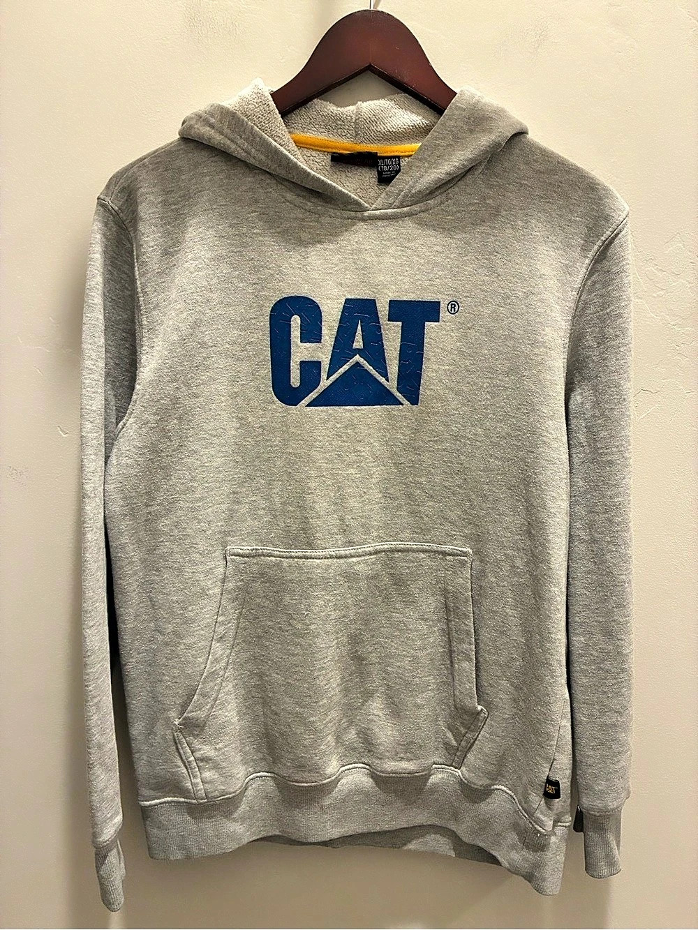 Caterpillar Gray Hoodie Size Boys XL 18/20
